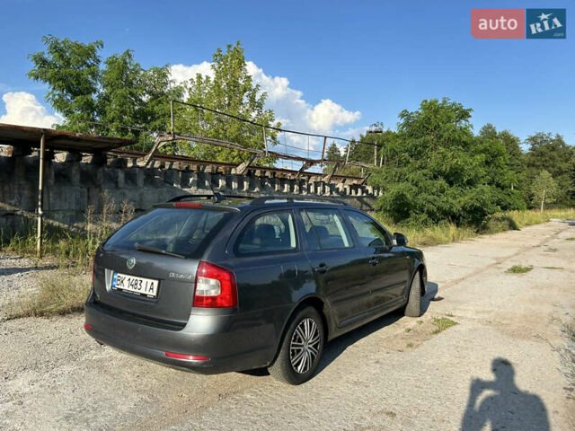 Серый Шкода Октавия, объемом двигателя 1.8 л и пробегом 221 тыс. км за 6900 $, фото 9 на Automoto.ua