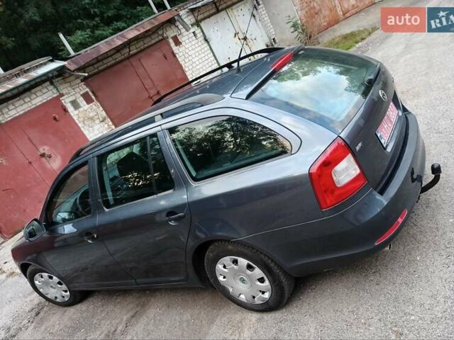 Шкода Октавия 2010 в Чернигове на Automoto.ua Серый Шкода Октавия, объемом двигателя 1.6 л и пробегом 199 тыс. км за 7200 $, фото 7 на Automoto.ua