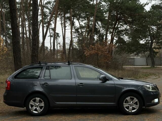 Серый Шкода Октавия, объемом двигателя 1.2 л и пробегом 301 тыс. км за 5800 $, фото 4 на Automoto.ua