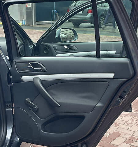 Сірий Шкода Октавія, об'ємом двигуна 1.8 л та пробігом 183 тис. км за 7200 $, фото 20 на Automoto.ua