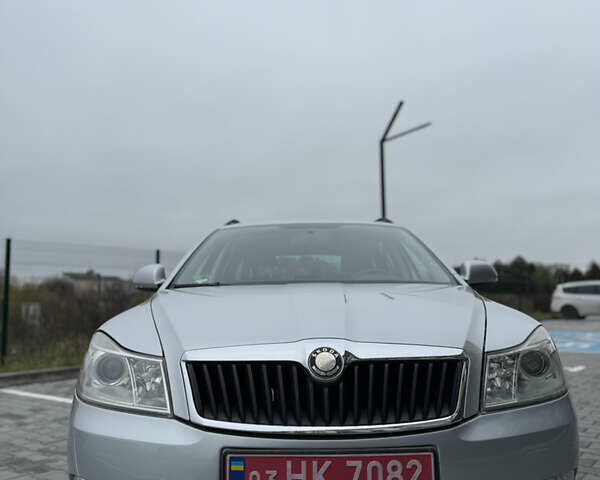 Серый Шкода Октавия, объемом двигателя 1.6 л и пробегом 183 тыс. км за 7400 $, фото 2 на Automoto.ua