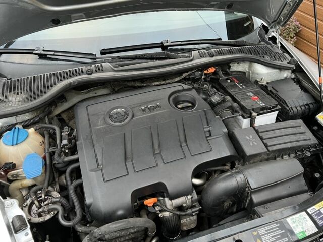 Серый Шкода Октавия, объемом двигателя 1.6 л и пробегом 352 тыс. км за 7200 $, фото 7 на Automoto.ua