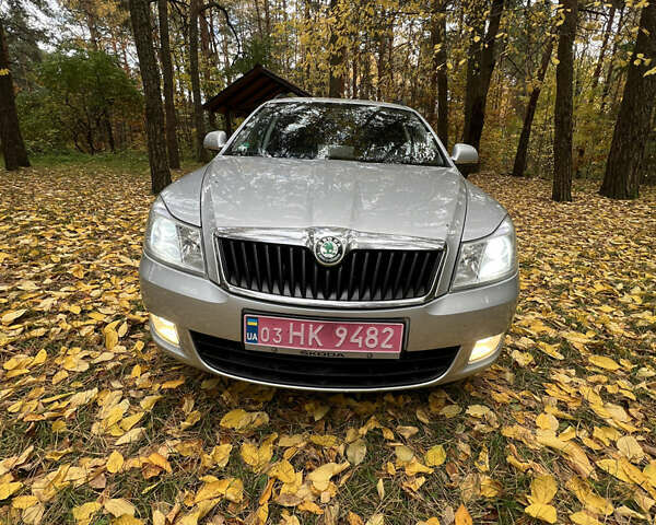 Шкода Октавия 2010 в Ровно на Automoto.ua Серый Шкода Октавия, объемом двигателя 1.4 л и пробегом 208 тыс. км за 6450 $, фото 7 на Automoto.ua