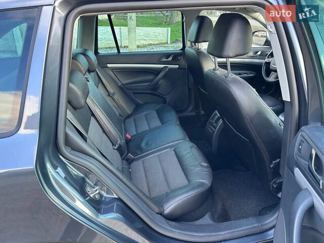 Серый Шкода Октавия, объемом двигателя 1.8 л и пробегом 216 тыс. км за 8600 $, фото 26 на Automoto.ua