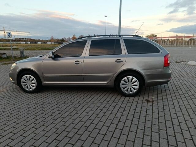 Сірий Шкода Октавія, об'ємом двигуна 1.9 л та пробігом 290 тис. км за 7000 $, фото 3 на Automoto.ua