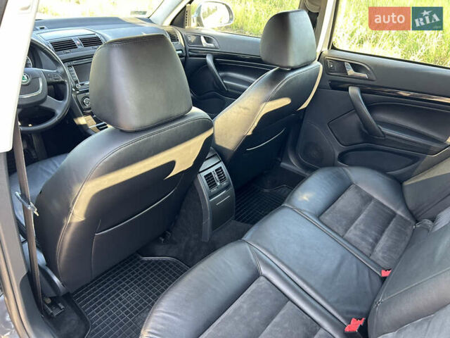 Серый Шкода Октавия, объемом двигателя 1.8 л и пробегом 221 тыс. км за 6900 $, фото 67 на Automoto.ua