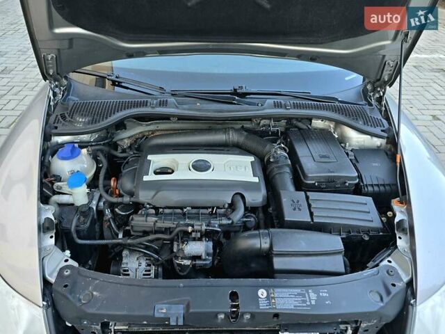 Сірий Шкода Октавія, об'ємом двигуна 1.8 л та пробігом 226 тис. км за 6500 $, фото 28 на Automoto.ua