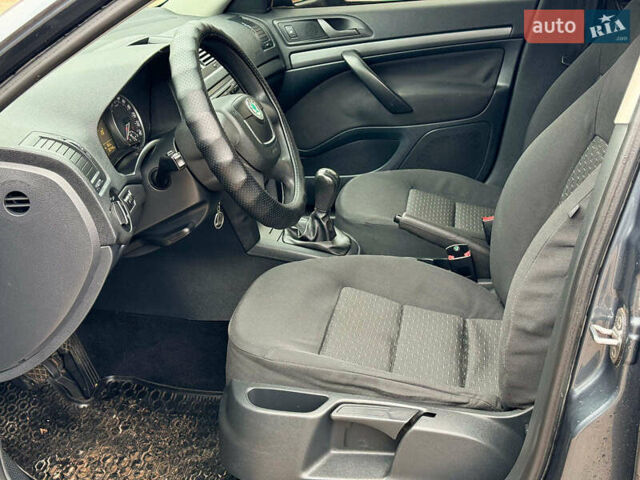 Сірий Шкода Октавія, об'ємом двигуна 1.6 л та пробігом 307 тис. км за 5940 $, фото 15 на Automoto.ua