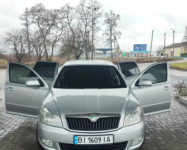 Серый Шкода Октавия, объемом двигателя 1.6 л и пробегом 336 тыс. км за 8000 $, фото 9 на Automoto.ua