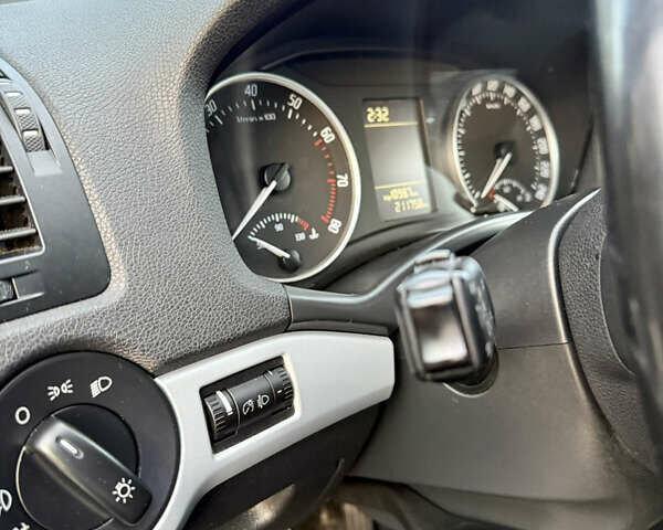 Серый Шкода Октавия, объемом двигателя 1.6 л и пробегом 210 тыс. км за 8999 $, фото 29 на Automoto.ua