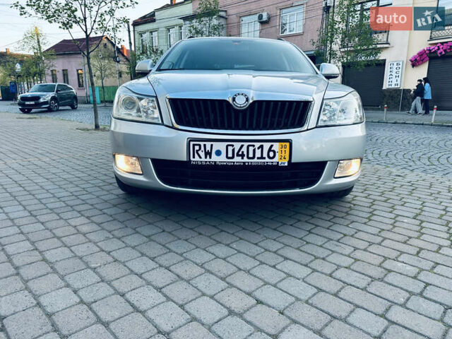 Серый Шкода Октавия, объемом двигателя 1.99 л и пробегом 303 тыс. км за 9500 $, фото 8 на Automoto.ua