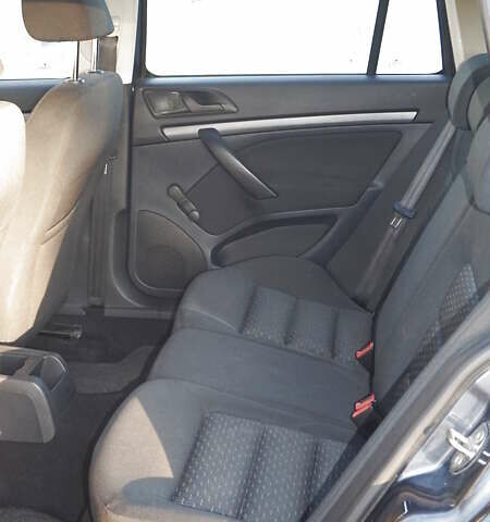 Сірий Шкода Октавія, об'ємом двигуна 1.39 л та пробігом 166 тис. км за 7500 $, фото 10 на Automoto.ua