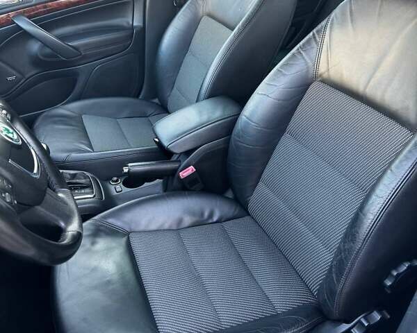 Серый Шкода Октавия, объемом двигателя 1.8 л и пробегом 183 тыс. км за 8800 $, фото 30 на Automoto.ua