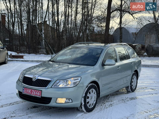 Серый Шкода Октавия, объемом двигателя 1.4 л и пробегом 185 тыс. км за 6950 $, фото 1 на Automoto.ua