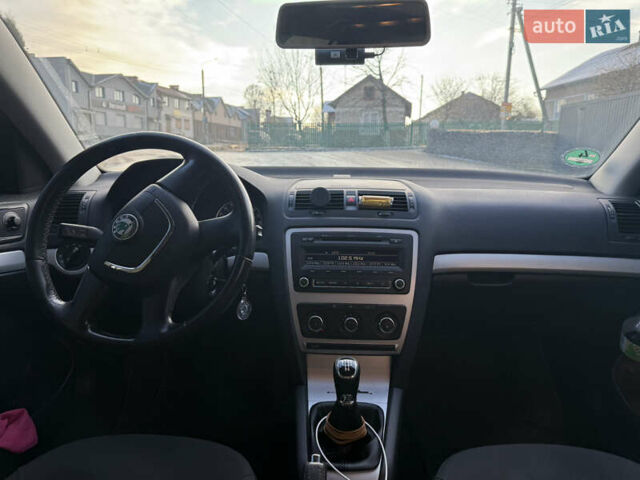 Сірий Шкода Октавія, об'ємом двигуна 1.6 л та пробігом 278 тис. км за 7300 $, фото 20 на Automoto.ua