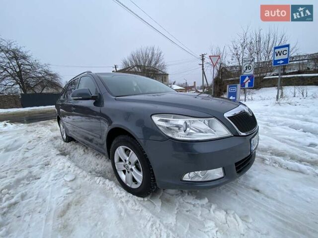 Сірий Шкода Октавія, об'ємом двигуна 1.8 л та пробігом 240 тис. км за 7500 $, фото 2 на Automoto.ua