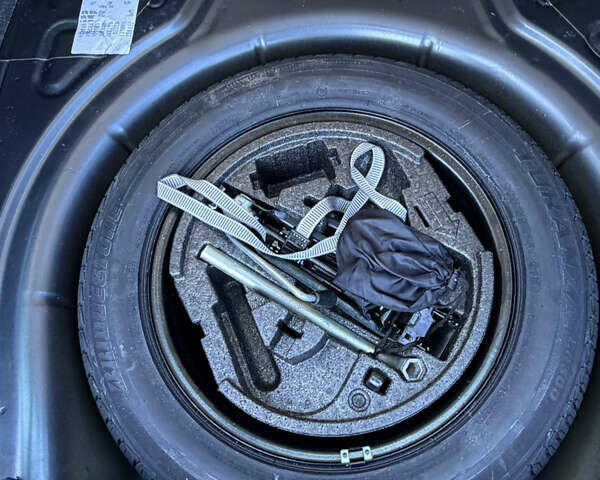 Сірий Шкода Октавія, об'ємом двигуна 1.8 л та пробігом 157 тис. км за 8150 $, фото 23 на Automoto.ua