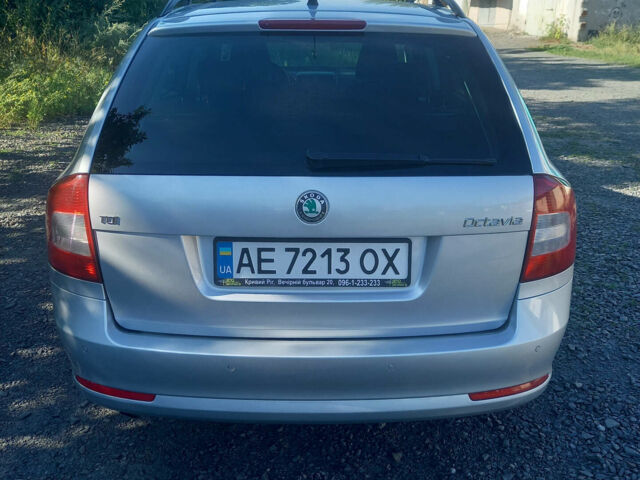 Сірий Шкода Октавія, об'ємом двигуна 1.6 л та пробігом 172 тис. км за 8200 $, фото 2 на Automoto.ua