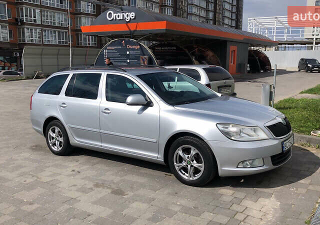 Серый Шкода Октавия, объемом двигателя 1.6 л и пробегом 391 тыс. км за 7000 $, фото 13 на Automoto.ua