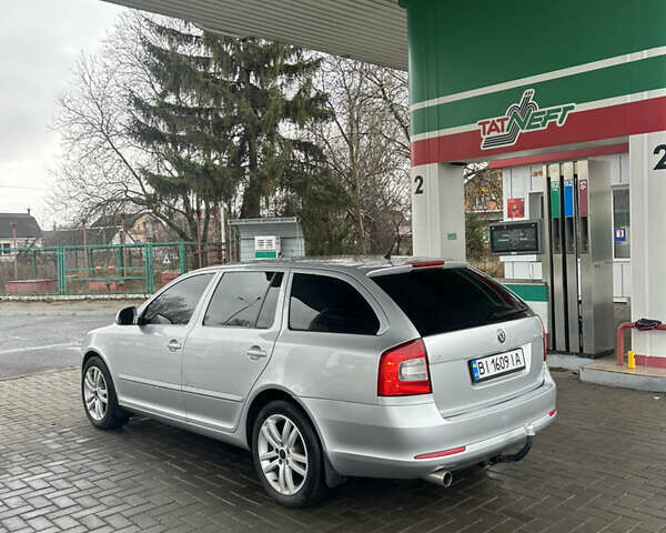 Серый Шкода Октавия, объемом двигателя 1.6 л и пробегом 336 тыс. км за 8000 $, фото 7 на Automoto.ua