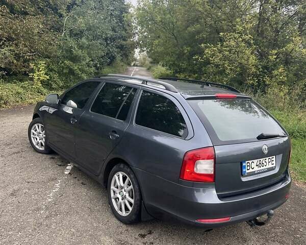 Серый Шкода Октавия, объемом двигателя 1.6 л и пробегом 293 тыс. км за 7750 $, фото 1 на Automoto.ua