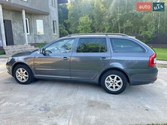 Серый Шкода Октавия, объемом двигателя 1.8 л и пробегом 222 тыс. км за 6900 $, фото 4 на Automoto.ua