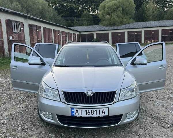 Серый Шкода Октавия, объемом двигателя 1.2 л и пробегом 250 тыс. км за 6500 $, фото 4 на Automoto.ua