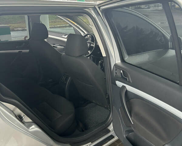 Серый Шкода Октавия, объемом двигателя 1.6 л и пробегом 336 тыс. км за 8000 $, фото 27 на Automoto.ua