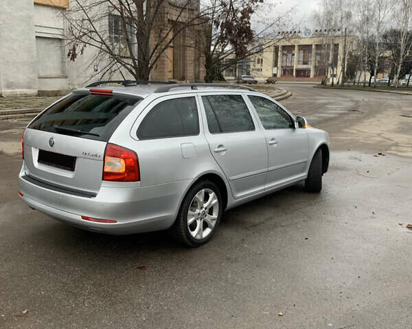 Серый Шкода Октавия, объемом двигателя 1.8 л и пробегом 219 тыс. км за 9100 $, фото 6 на Automoto.ua