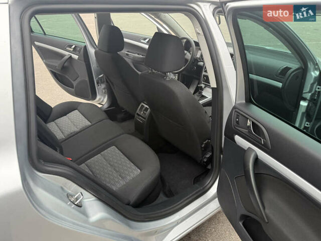 Сірий Шкода Октавія, об'ємом двигуна 1.4 л та пробігом 200 тис. км за 9650 $, фото 8 на Automoto.ua