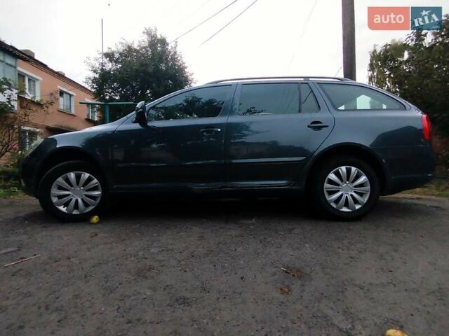 Сірий Шкода Октавія, об'ємом двигуна 1.2 л та пробігом 175 тис. км за 7500 $, фото 7 на Automoto.ua
