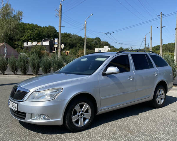 Серый Шкода Октавия, объемом двигателя 1.6 л и пробегом 340 тыс. км за 6750 $, фото 1 на Automoto.ua