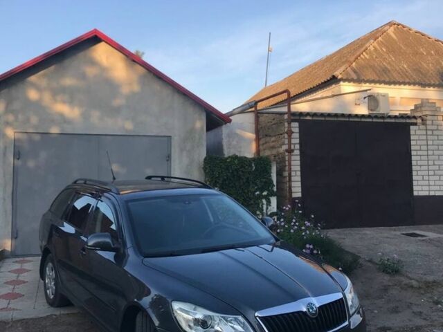 Сірий Шкода Октавія, об'ємом двигуна 1.6 л та пробігом 230 тис. км за 7011 $, фото 1 на Automoto.ua