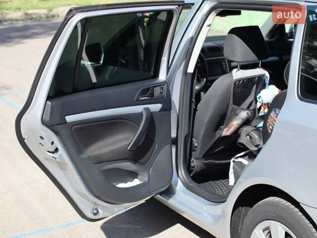 Сірий Шкода Октавія, об'ємом двигуна 1.6 л та пробігом 267 тис. км за 9500 $, фото 31 на Automoto.ua