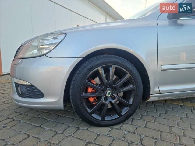 Серый Шкода Октавия, объемом двигателя 1.97 л и пробегом 220 тыс. км за 6750 $, фото 1 на Automoto.ua