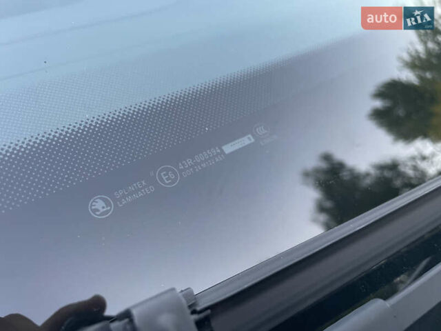 Серый Шкода Октавия, объемом двигателя 1.6 л и пробегом 167 тыс. км за 9500 $, фото 11 на Automoto.ua