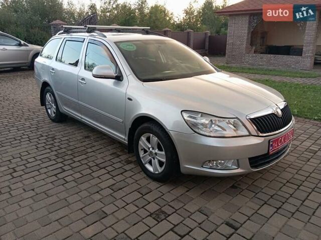 Сірий Шкода Октавія, об'ємом двигуна 1.6 л та пробігом 126 тис. км за 7350 $, фото 20 на Automoto.ua