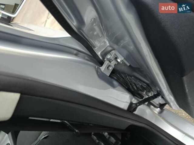 Серый Шкода Октавия, объемом двигателя 1.8 л и пробегом 190 тыс. км за 7200 $, фото 92 на Automoto.ua