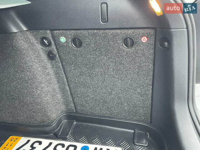 Сірий Шкода Октавія, об'ємом двигуна 1.6 л та пробігом 229 тис. км за 8999 $, фото 99 на Automoto.ua