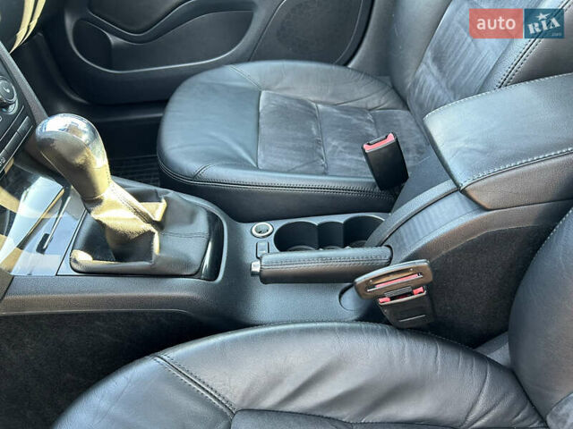 Серый Шкода Октавия, объемом двигателя 1.8 л и пробегом 221 тыс. км за 6900 $, фото 70 на Automoto.ua