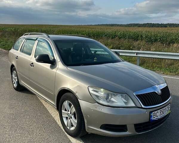 Серый Шкода Октавия, объемом двигателя 1.9 л и пробегом 320 тыс. км за 5650 $, фото 7 на Automoto.ua