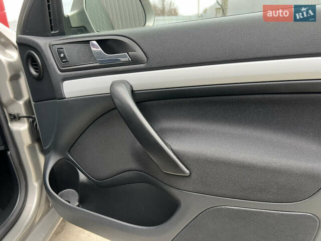 Сірий Шкода Октавія, об'ємом двигуна 1.6 л та пробігом 188 тис. км за 9200 $, фото 82 на Automoto.ua