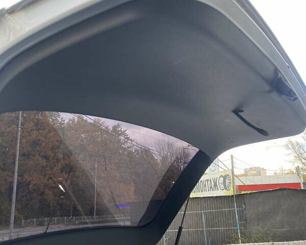 Серый Шкода Октавия, объемом двигателя 2 л и пробегом 259 тыс. км за 7200 $, фото 22 на Automoto.ua