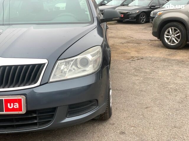 Сірий Шкода Октавія, об'ємом двигуна 1.6 л та пробігом 307 тис. км за 7190 $, фото 8 на Automoto.ua