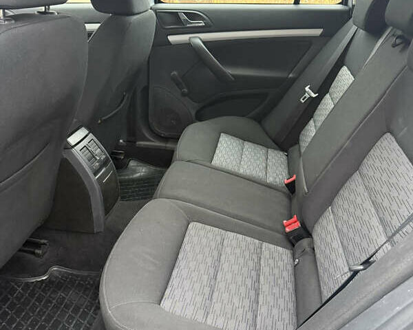 Сірий Шкода Октавія, об'ємом двигуна 1.6 л та пробігом 183 тис. км за 7500 $, фото 38 на Automoto.ua