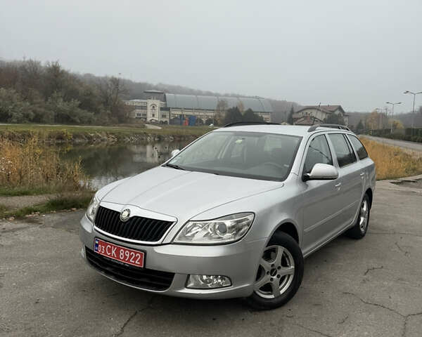 Сірий Шкода Октавія, об'ємом двигуна 1.6 л та пробігом 183 тис. км за 7500 $, фото 9 на Automoto.ua