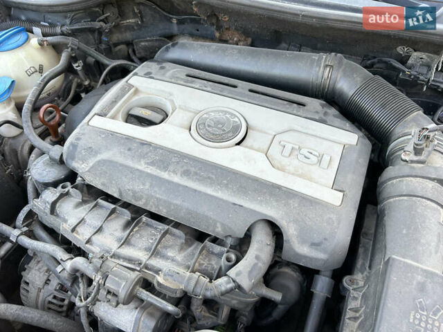 Серый Шкода Октавия, объемом двигателя 1.8 л и пробегом 221 тыс. км за 6900 $, фото 100 на Automoto.ua