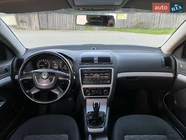 Сірий Шкода Октавія, об'ємом двигуна 1.9 л та пробігом 300 тис. км за 6200 $, фото 30 на Automoto.ua