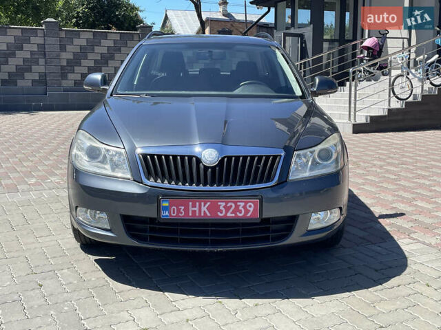 Серый Шкода Октавия, объемом двигателя 1.8 л и пробегом 182 тыс. км за 6999 $, фото 3 на Automoto.ua
