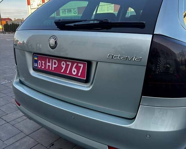 Серый Шкода Октавия, объемом двигателя 1.8 л и пробегом 183 тыс. км за 8800 $, фото 13 на Automoto.ua